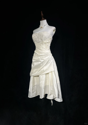 Vintage A Line Sweetheart Neck Beaded White Satin Short Homecoming Dress Cocktail Dress HZ1023